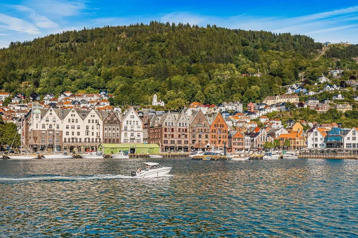Dinbnb Apartments Bryggen เบอร์เกน ภายนอก รูปภาพ